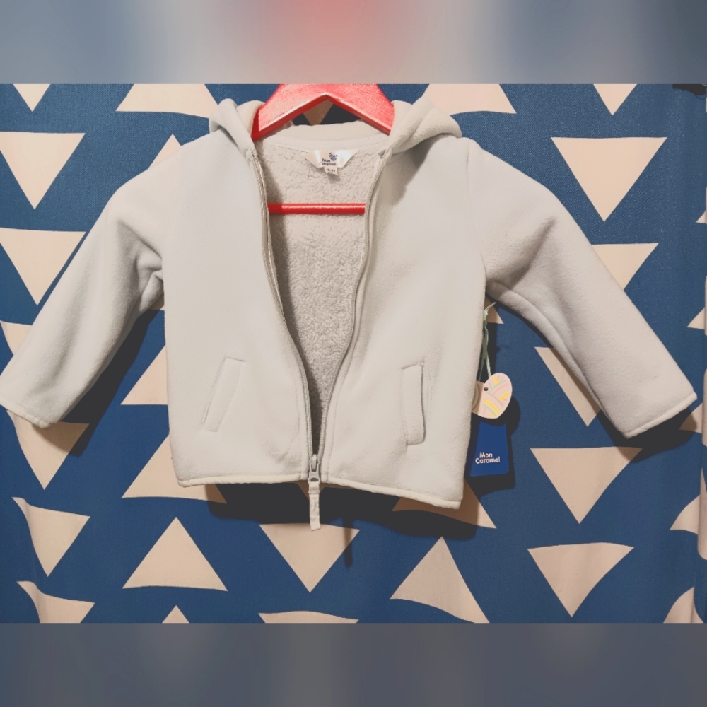 Mon Caramel Baby Blue Teddy Bear Fleece Hoodie. NWT - Size 18 Months